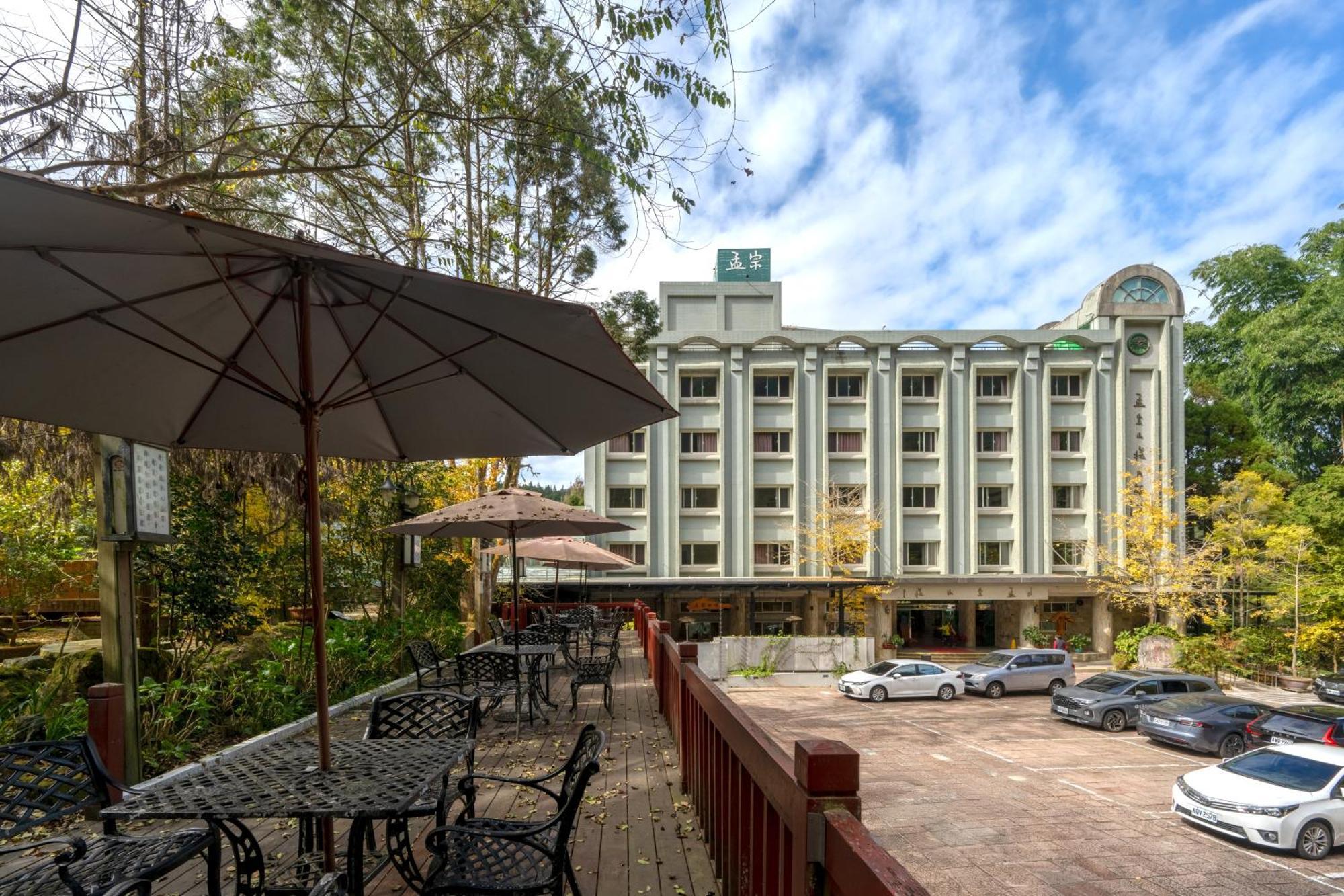 Ginkgo Hotel Lugu Bagian luar foto