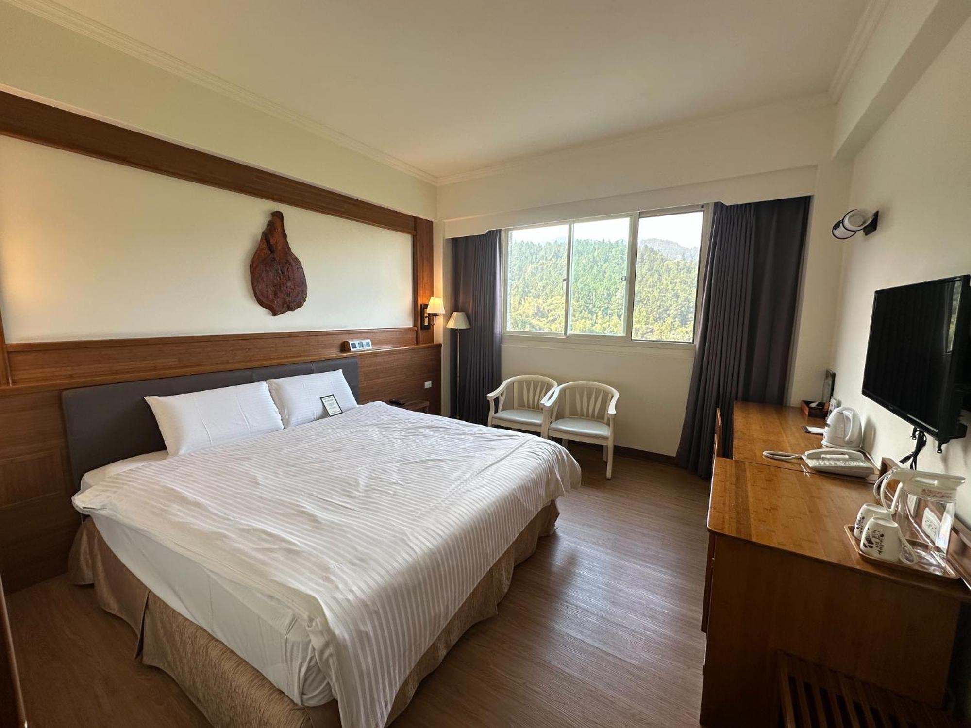 Ginkgo Hotel Lugu Bagian luar foto