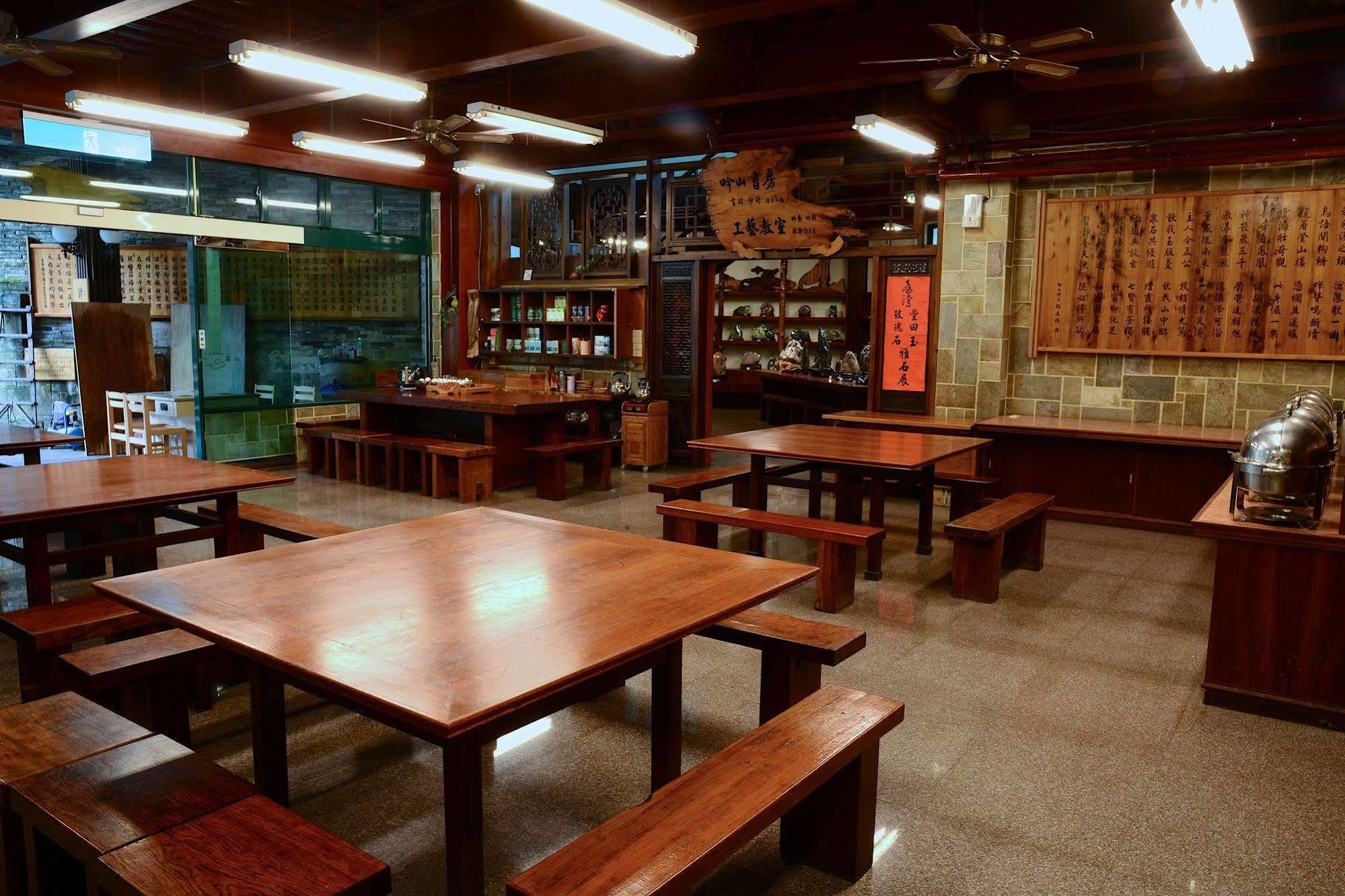 Ginkgo Hotel Lugu Bagian luar foto